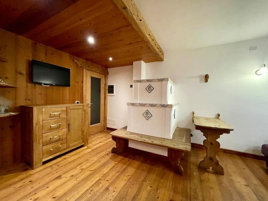 Home In Dolomiti Villanova  ภายนอก รูปภาพ